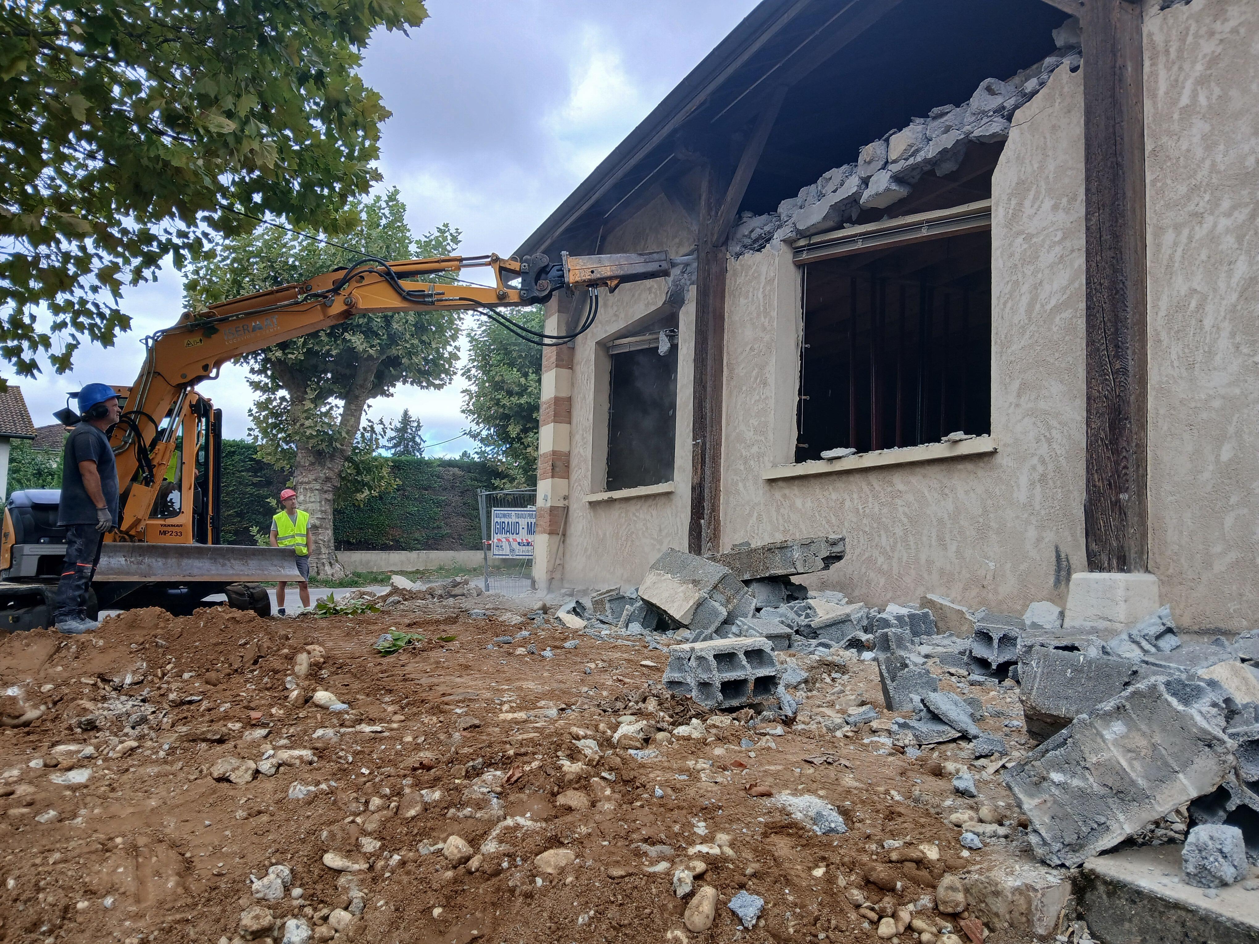 Démolition de l'avant du bâtiment
